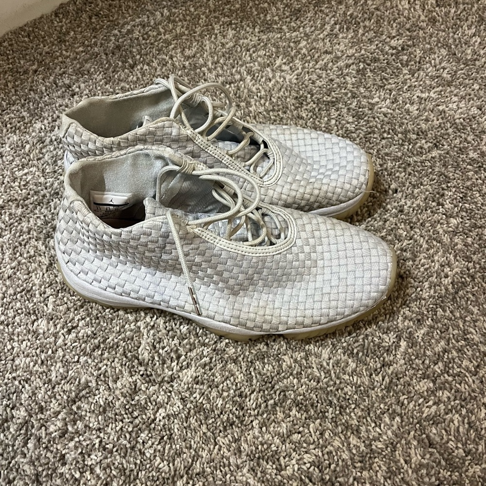 Mens Jordan future basketball shoes size 9.5